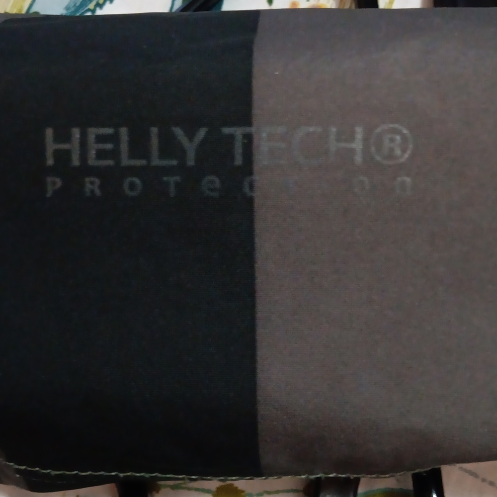 Helly Hansen Black and Gray Striped Hooded Jacket - Picture 12 of 15